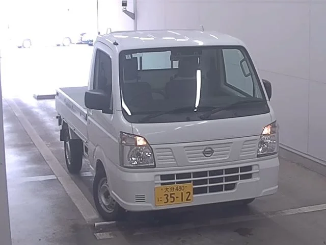 Nissan NT100 Clipper DR16T 2025